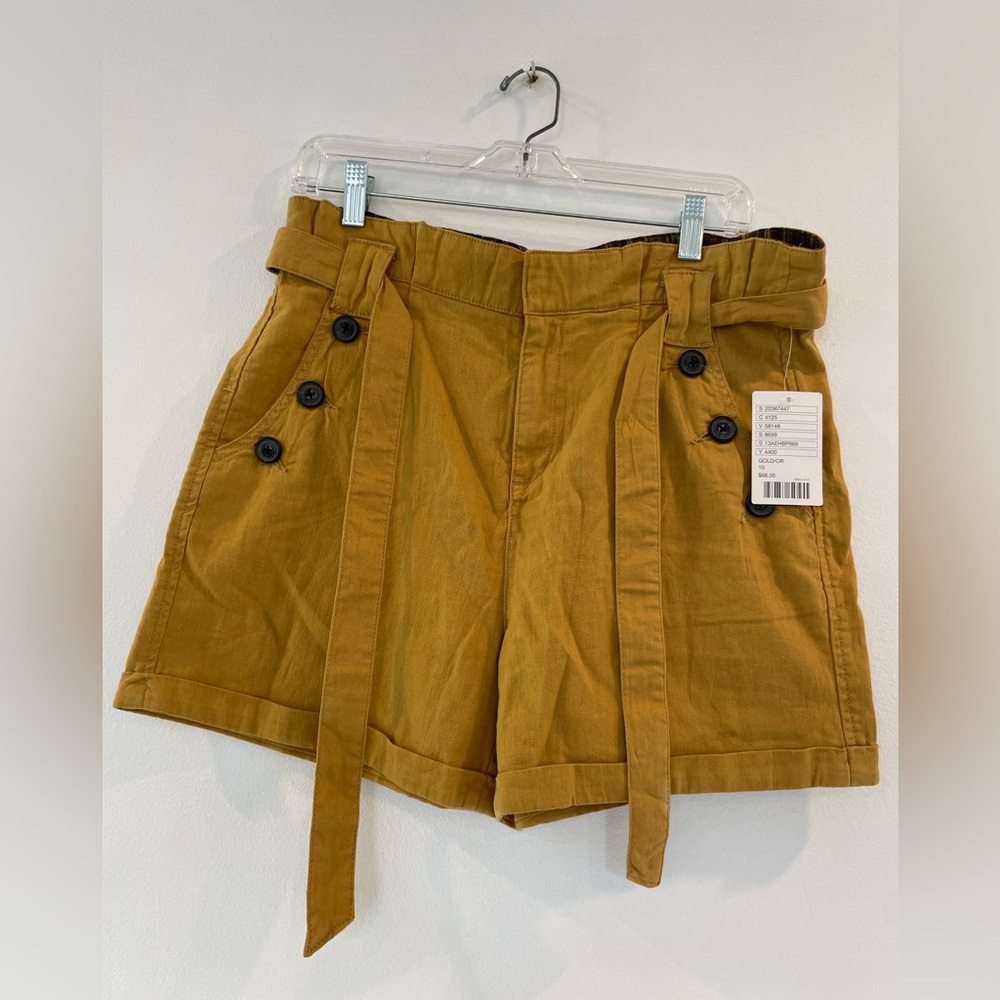 Mustard yellow Daughters of the Liberation shorts. Size 10